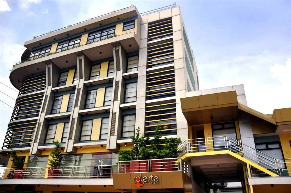 Soleste Suites Bandar Quezon Luaran gambar