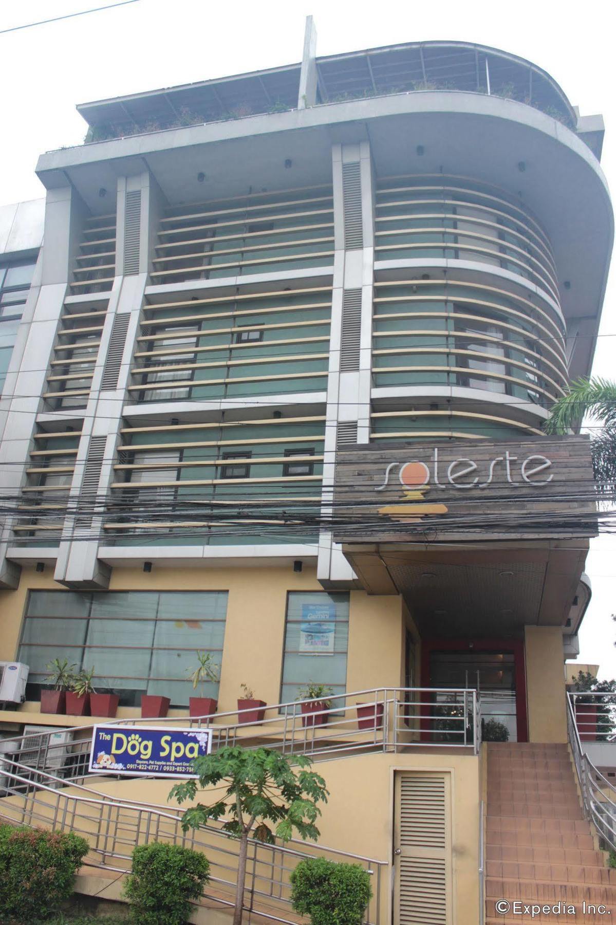 Soleste Suites Bandar Quezon Luaran gambar