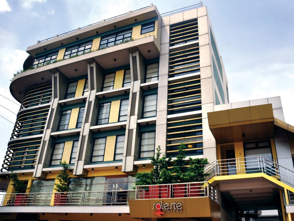 Soleste Suites Bandar Quezon Luaran gambar