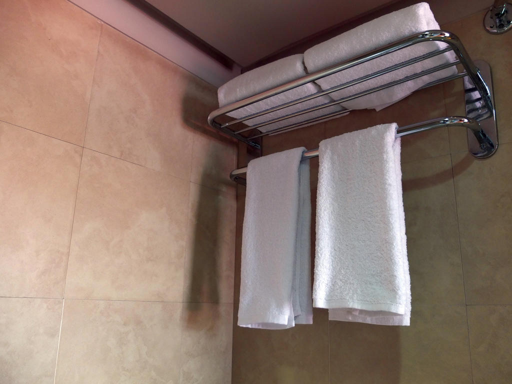 Soleste Suites Bandar Quezon Luaran gambar